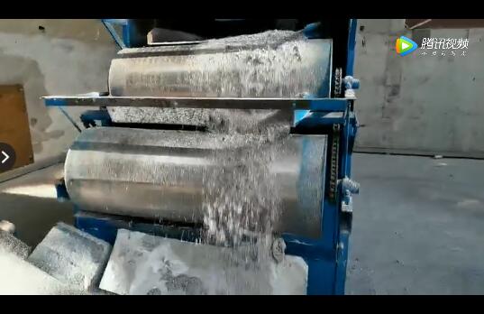铁屑撕碎机生产线流程视频展示